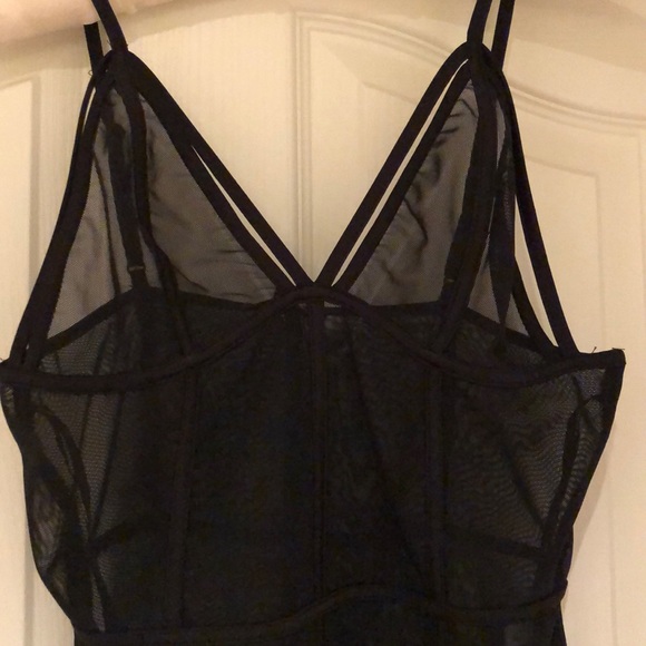 Fashion Nova bodysuit - Picture 2 of 5